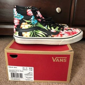 Floral vans 6M/ 7.5W